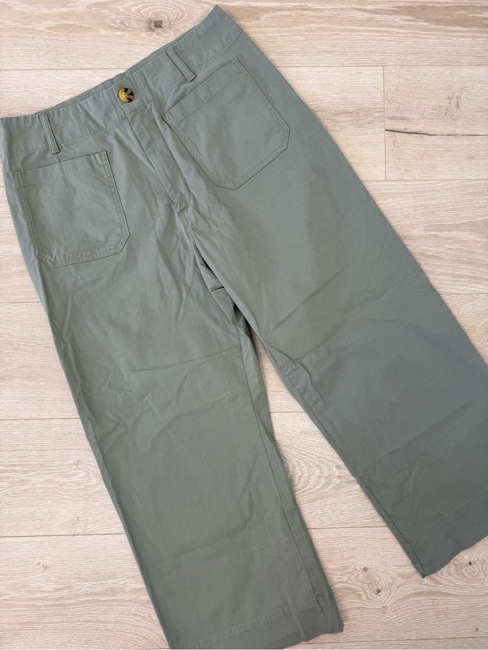 Quince Organic Stretch Cotton Chino Patch Pocket Cropped Wide Leg Pants